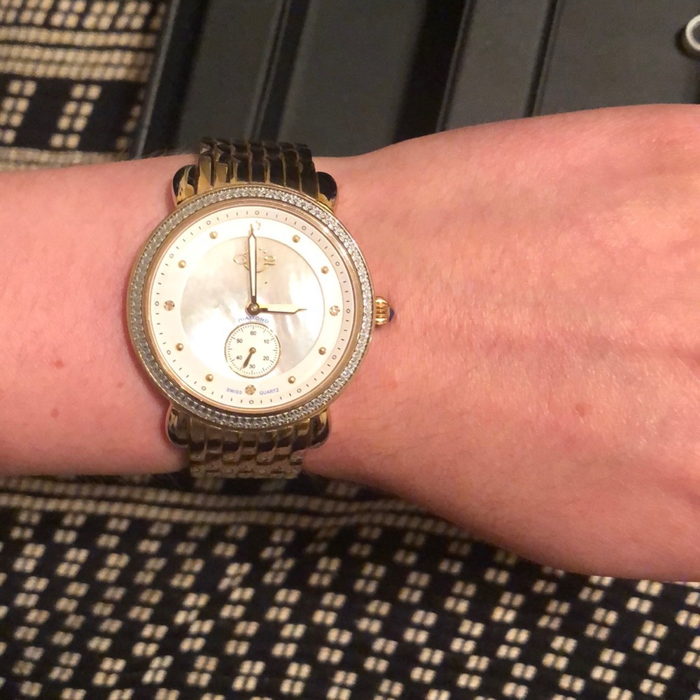 GV2 Watch Set - Picture 4 of 5